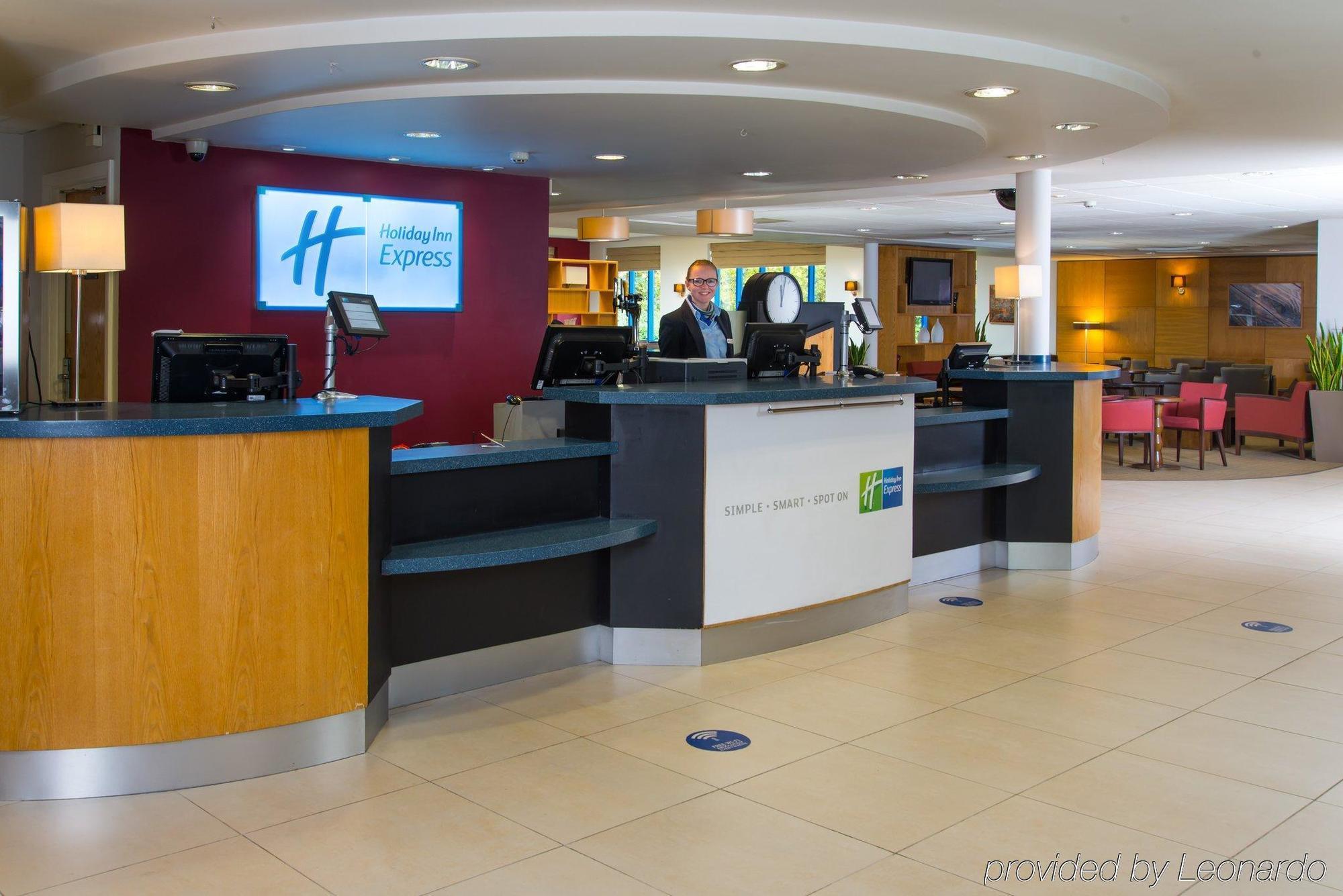Holiday Inn Express Birmingham Nec, An Ihg Hotel Бекенхил Екстериор снимка